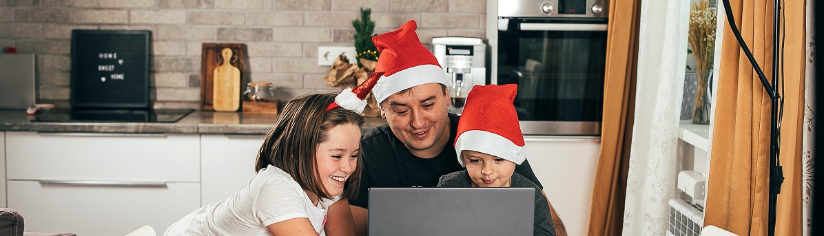 Here's How to Have a Social-Distanced Holiday Season