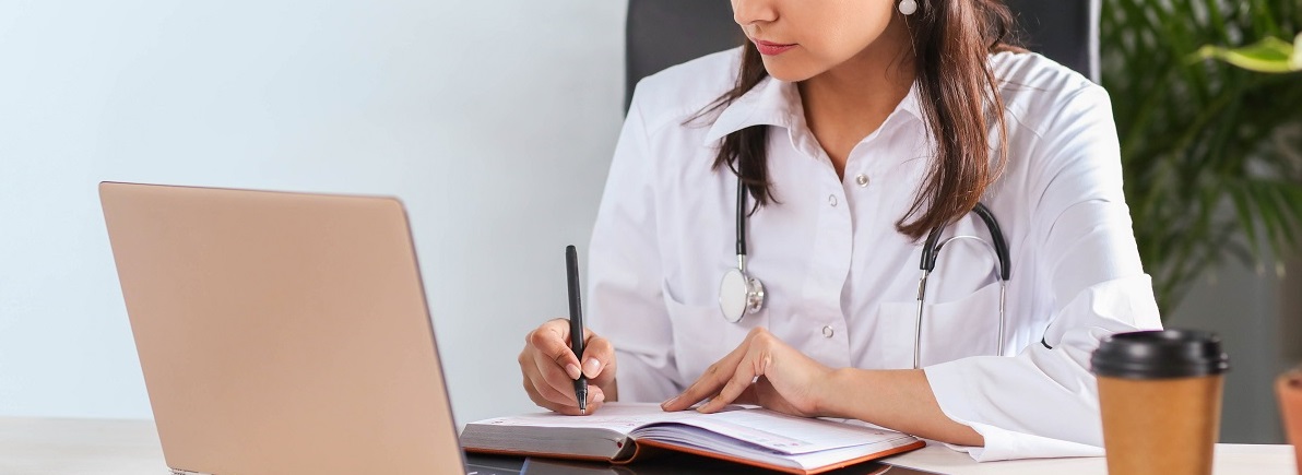 Hyperthyroidism vs. Hypothyroidism: Two Conditions of the Thyroid