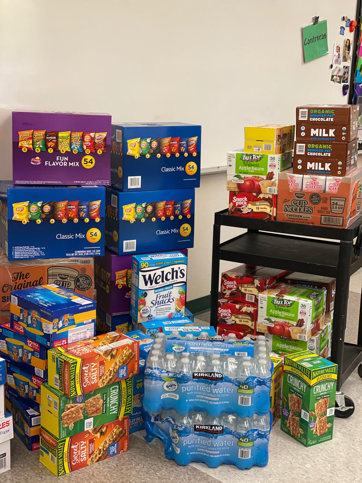 KCF Donates Food To Local Keizer Schools