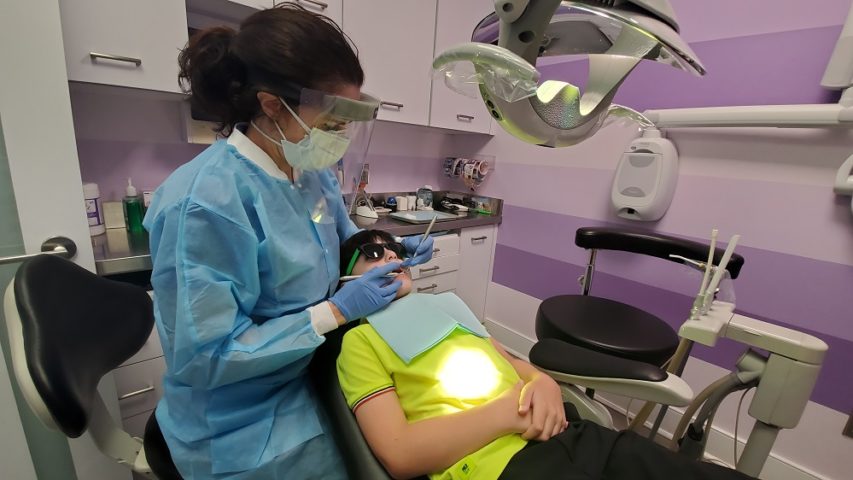Tooth Extraction for Kids and Teens in New York