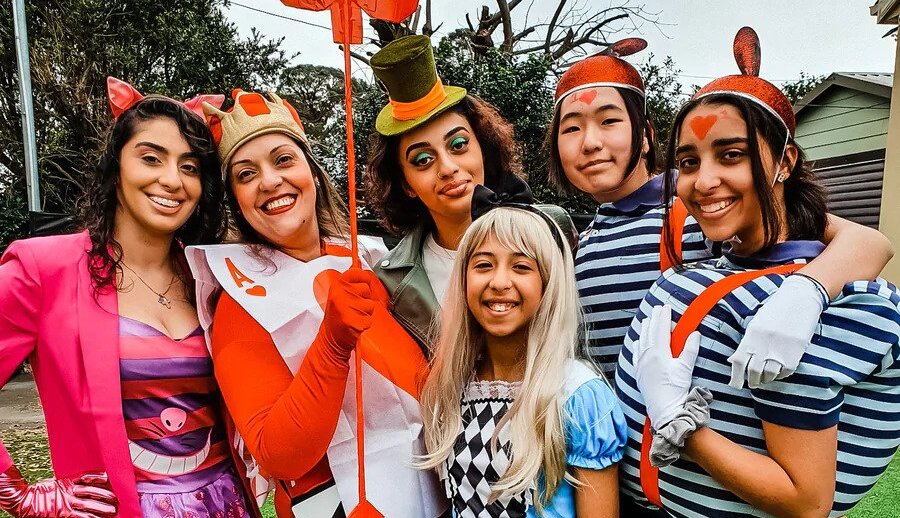 Downtown Salem gets "Clued Upp" for Alice in Wonderland