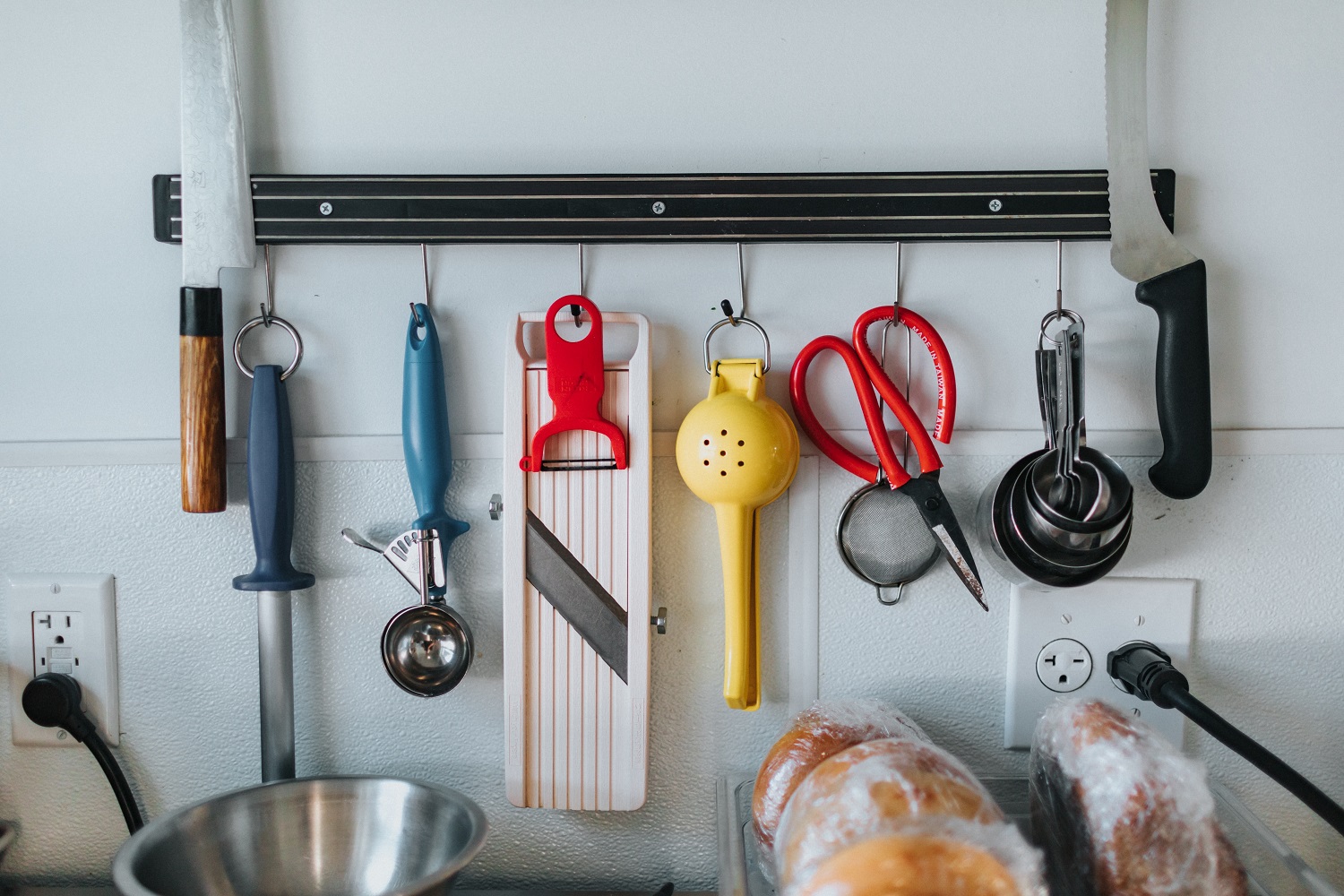 Tips for Maximizing Storage Space in a Small Kitchen