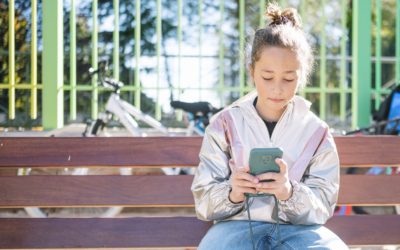 What to Consider Before Giving Your Teen a Smartphone