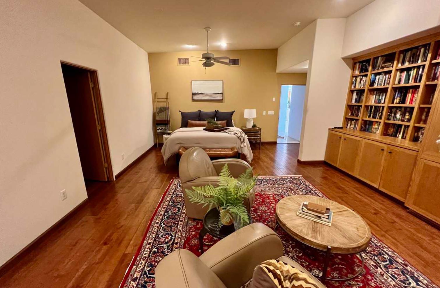 6360 E Crabtree Pl - A Primary Suite Design Fit For Royalty
