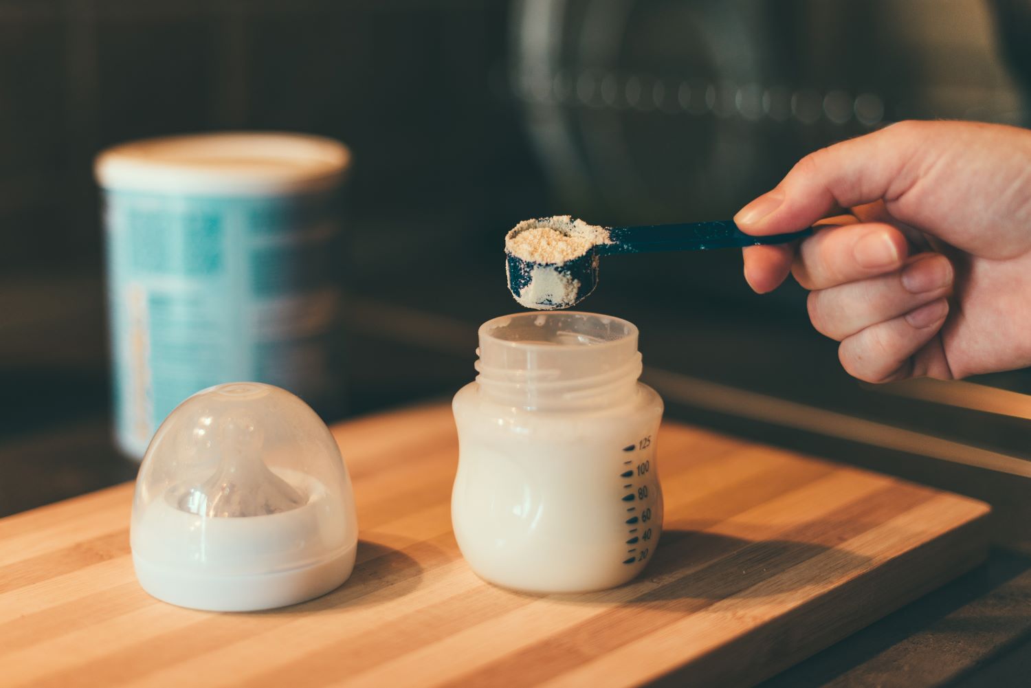 Tips for Supplementing Breastmilk with Formula