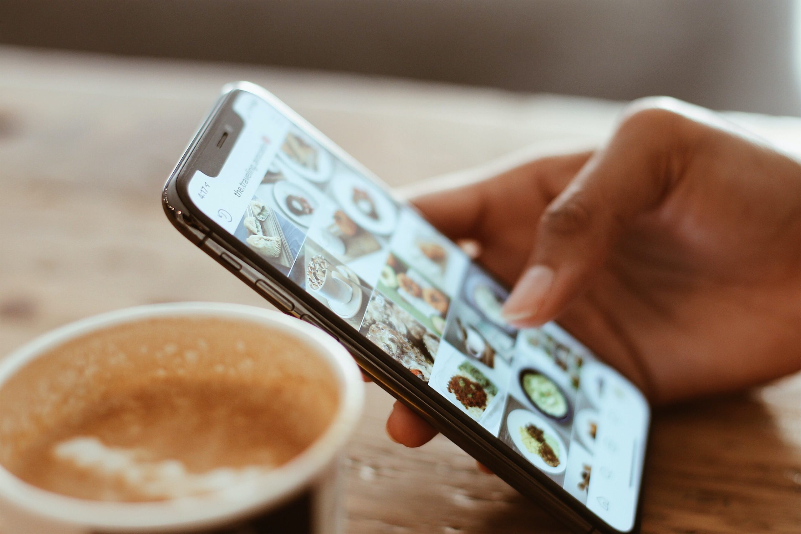 Boost Your Year-End Sales: Maximizing Social Media Strategies
