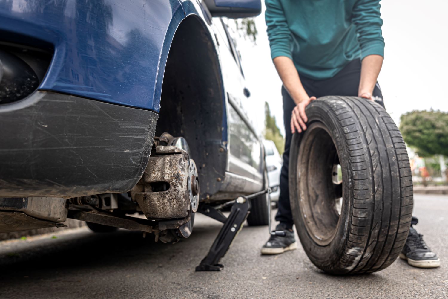 Recognizing When to Replace Your Tires