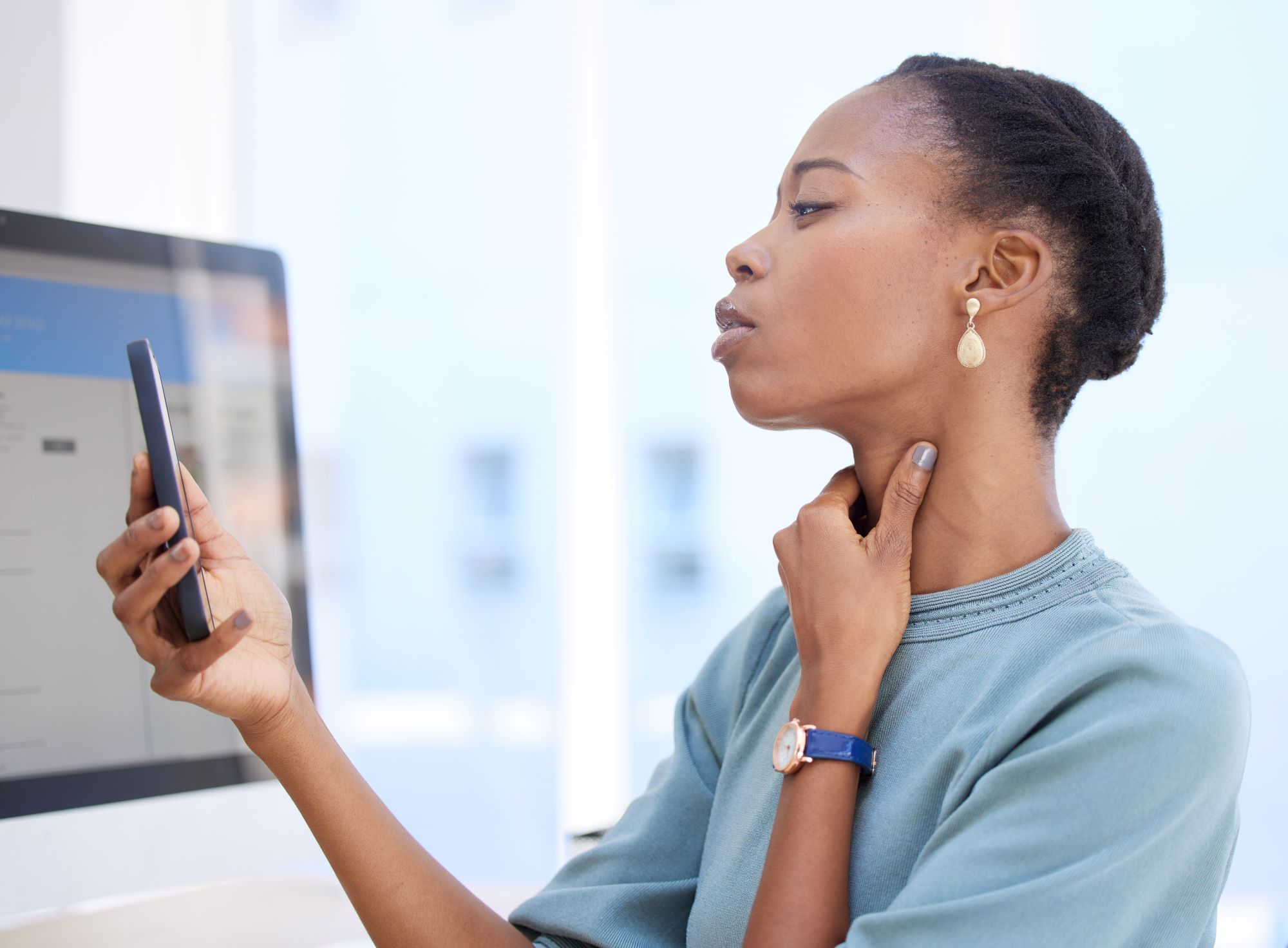 Common Thyroid Problems and When to See a Doctor