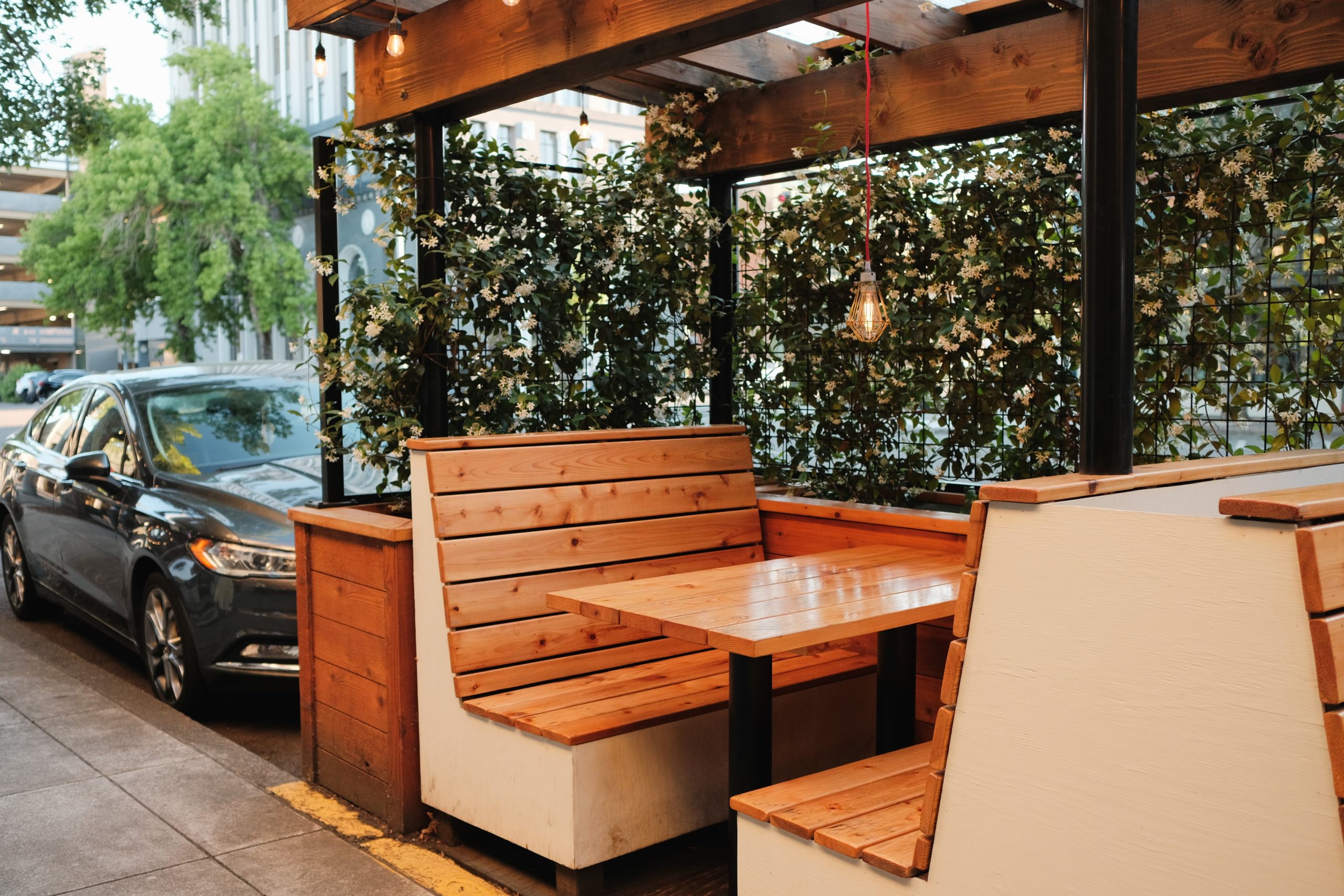 Local Eats: 6 Restaurants with Sidewalk Seating in Downtown Salem, Oregon
