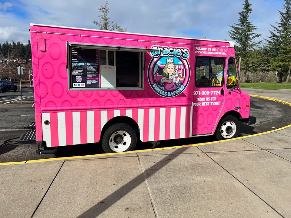 Gracie's Sweets & Treats Ice Cream Food Truck