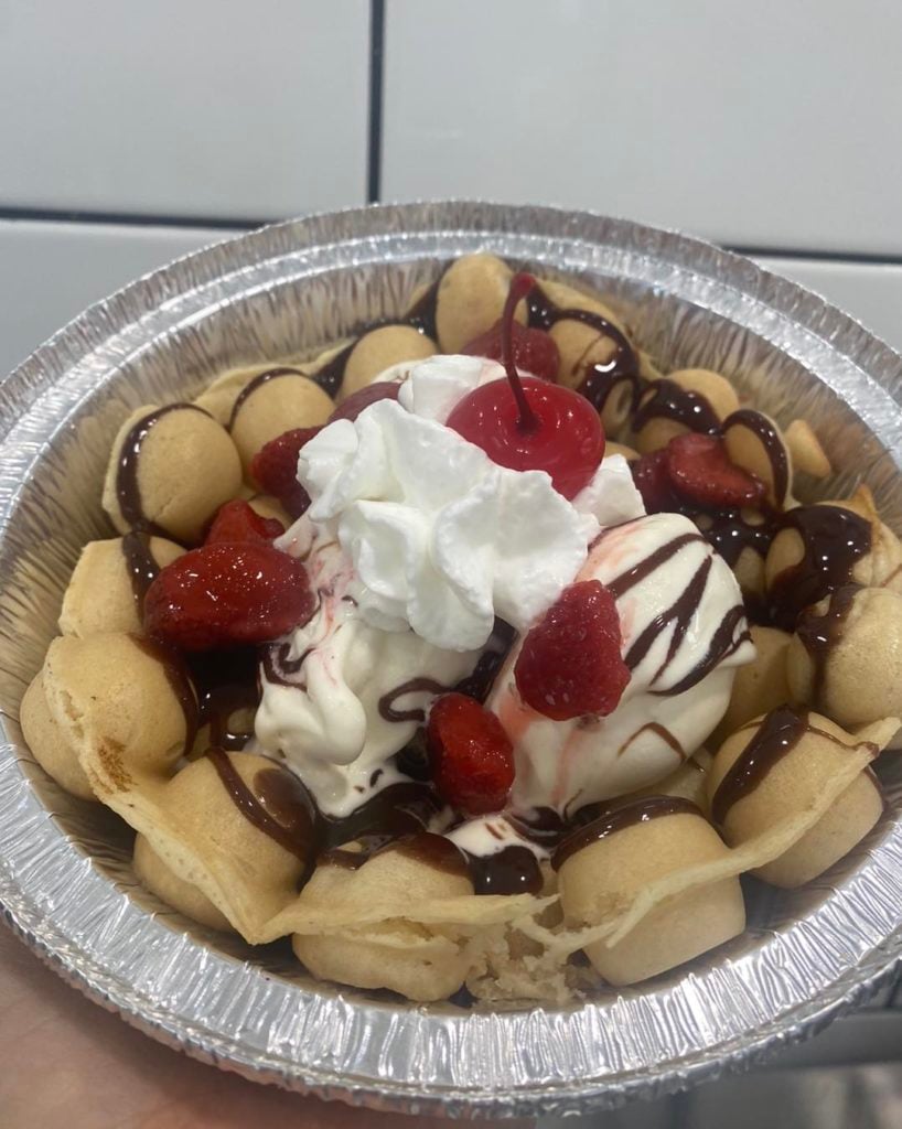 quality banana split collinsville il