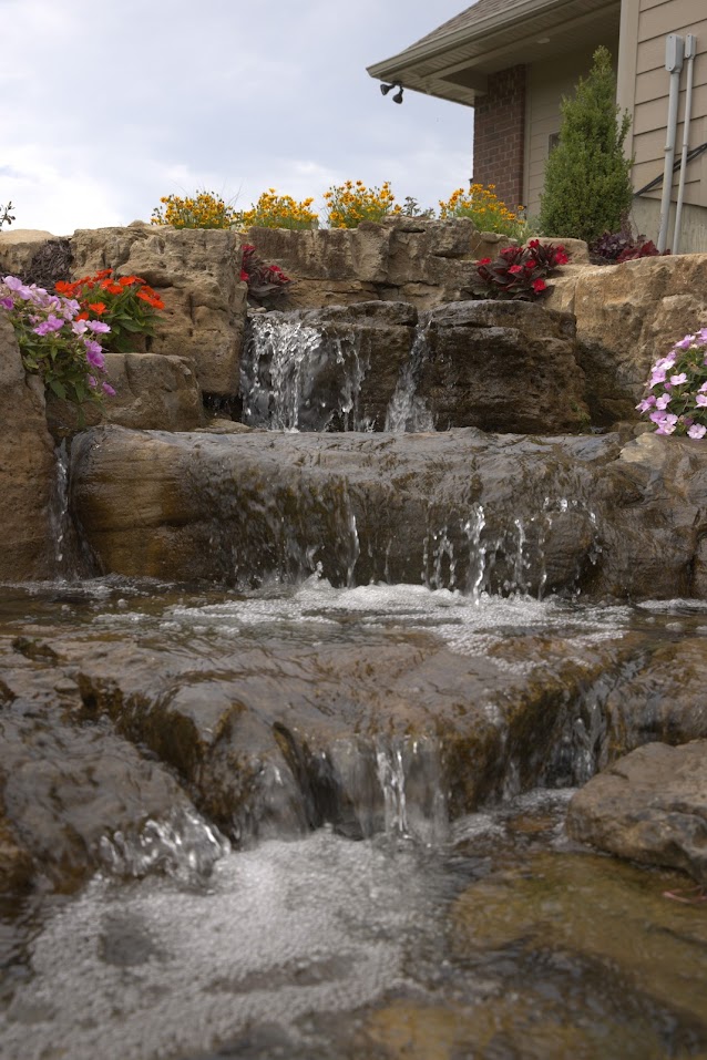 pond builder illinois