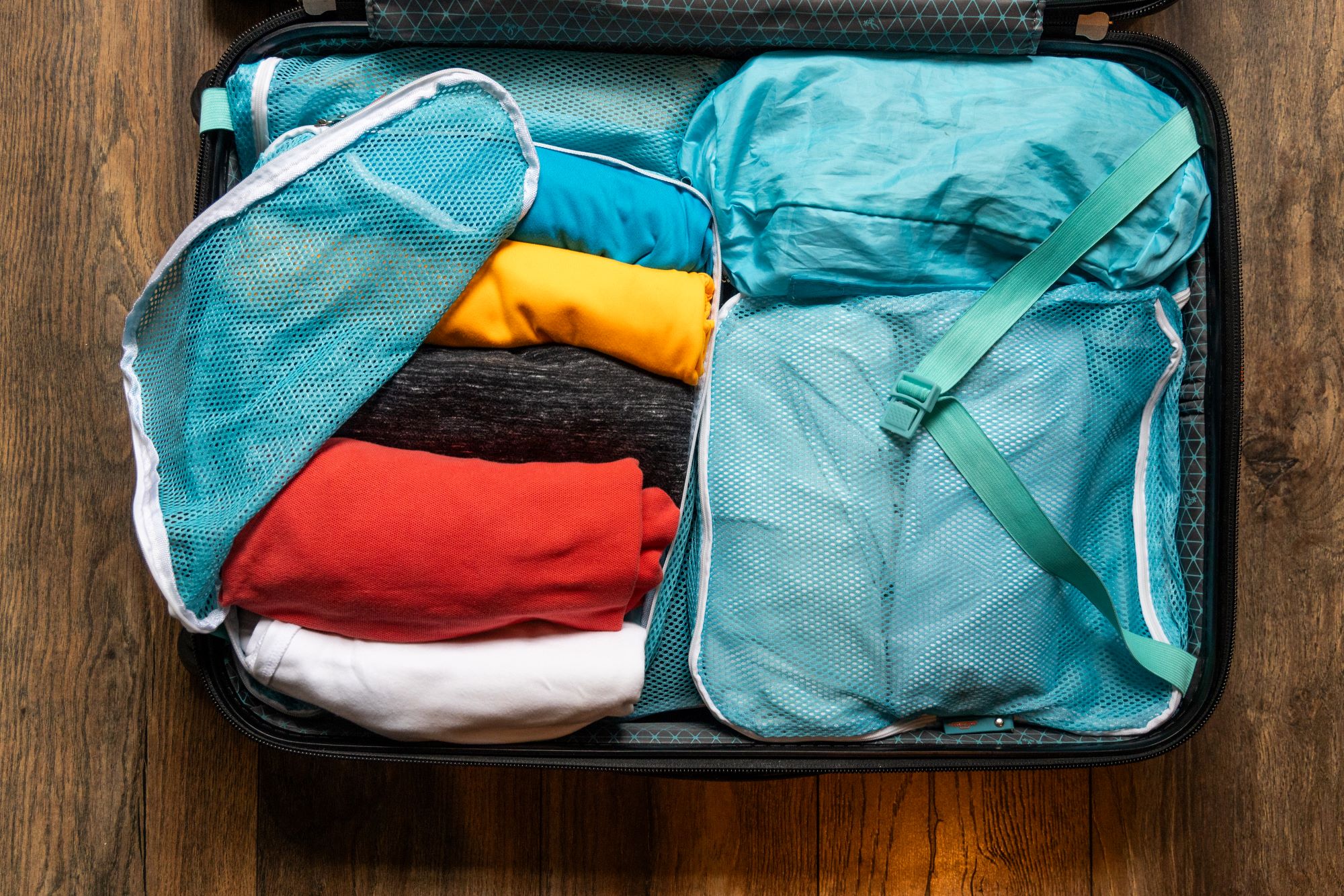 Tips for Traveling Light Using the 5-4-3-2-1 Packing Method