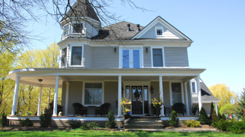 Siding Maintenance Tips for Historic Homes in Oregon
