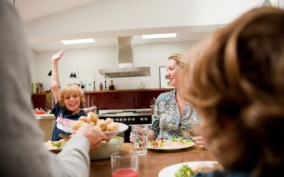 Creating a Family Meal Routine: Tips for Eating Better Together