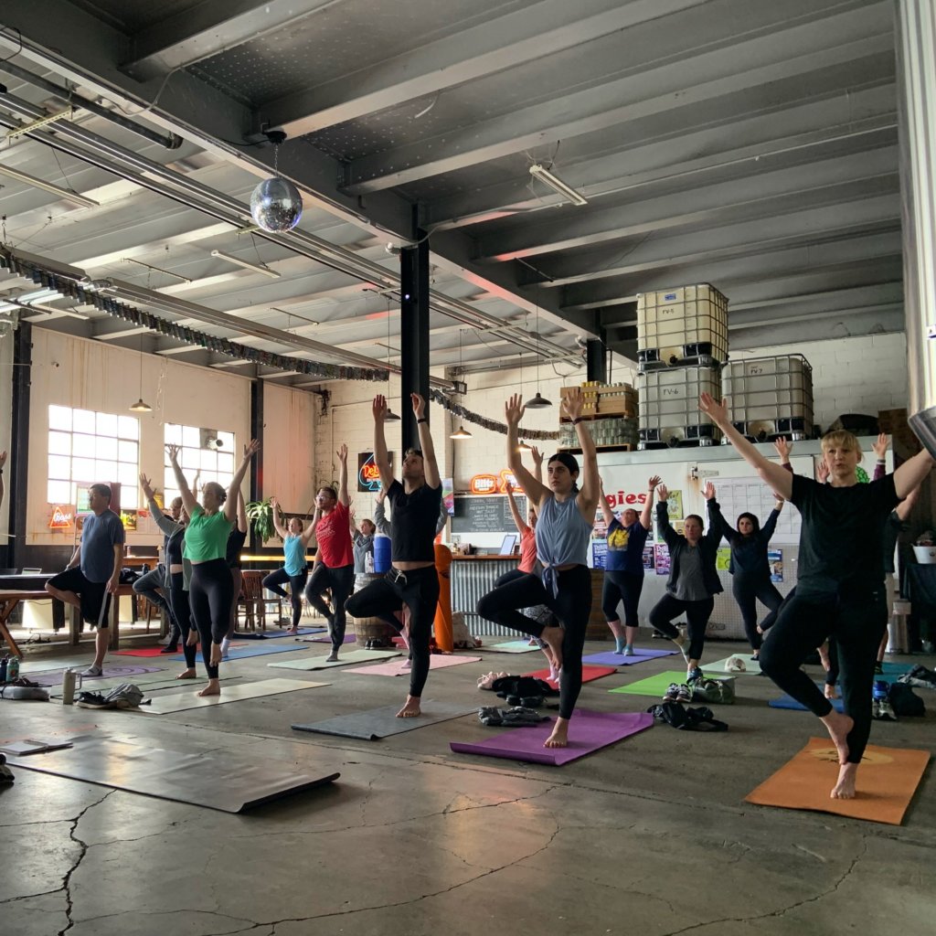 yoga and beer at deluxe brewing albany oregon