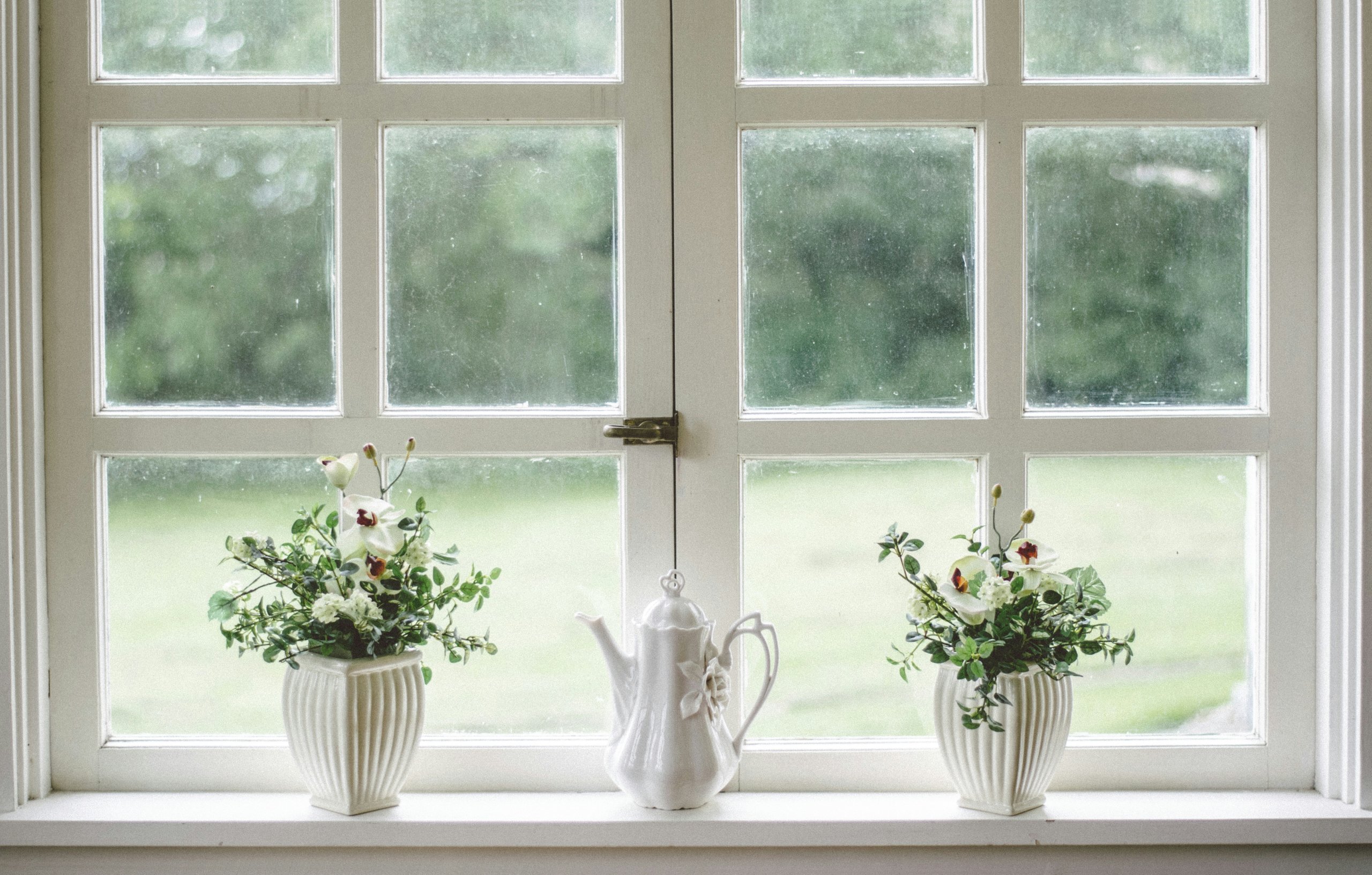 How Often Should You Clean Your Windows? Tips for Cabot, AR Residents