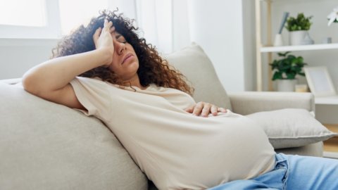 Common Pregnancy Symptoms: Fatigue and Trouble Sleeping