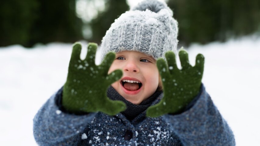 Preventing and Treating Children’s Dry Skin During Winter