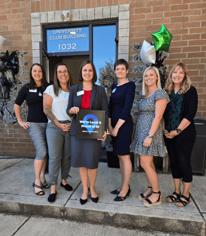 L to R : Meghan Laro, Bobbi Johnson, Stephanie Palmblad, Emily Palmer, Lexi Hunt, Rebecca Mitchell