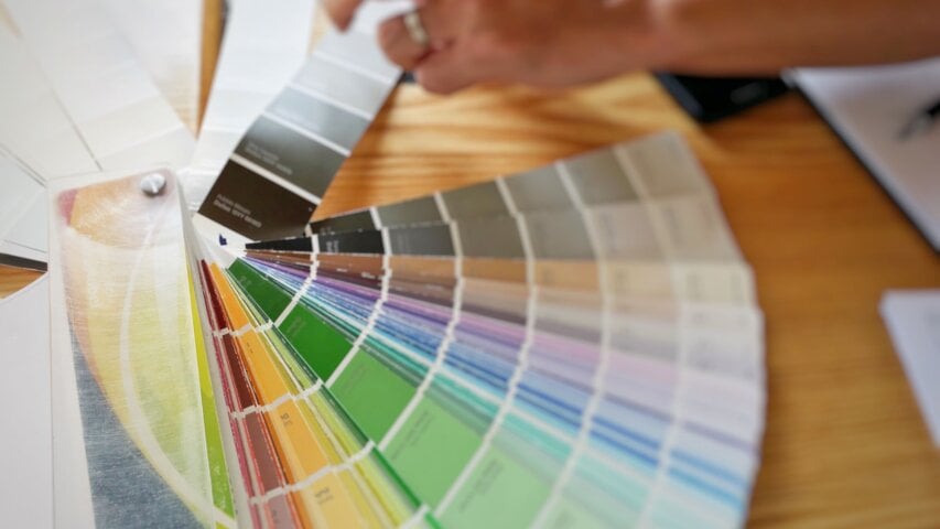 Picking Paint Colors for Your Home (A Basic Guide)