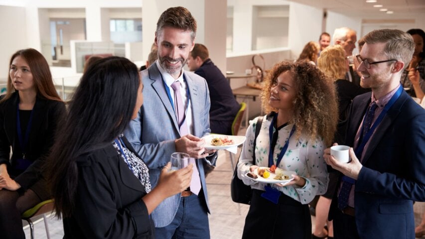 Are Chambers of Commerce and Business Associations Worth Joining as a Small Business?