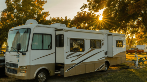 Discover RV Living in Albany, Oregon: Parks for Travelers & Long-Term Residents