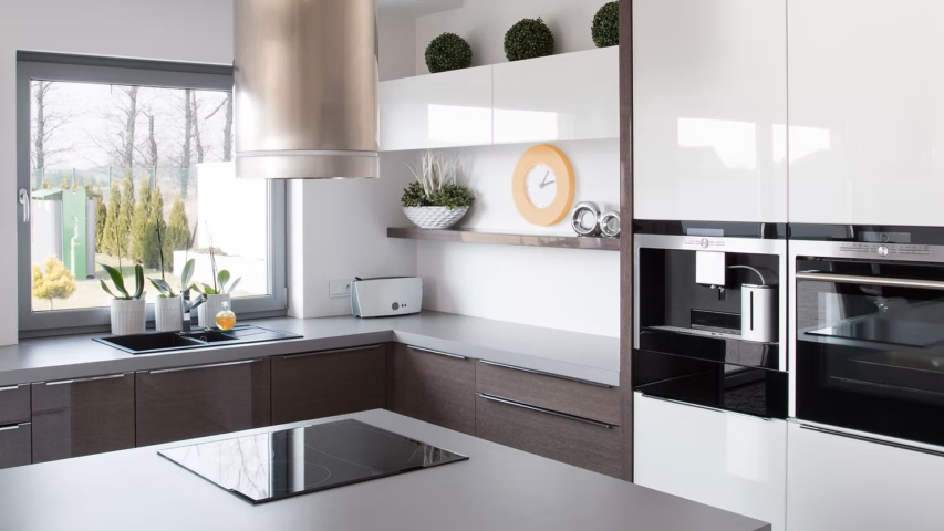 Summer’s Secret Weapon: How Smart Kitchen Design Can Beat the Heat (and Boost Your Home’s Value)