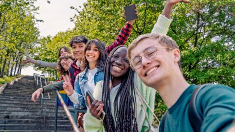 Leaving the Nest: College Transition Tips for Students (and Parents)