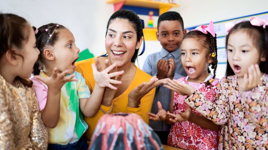 How to Choose the Right Day Care for Your Child: A Parent’s Checklist