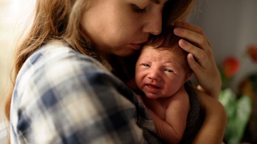 How to Handle Sleep Deprivation with a Newborn