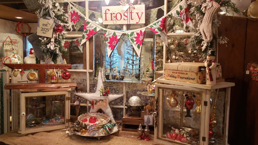 Christmas at the Roost