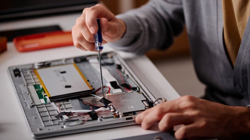 How to Protect Your Computer Data Before a Repair Visit