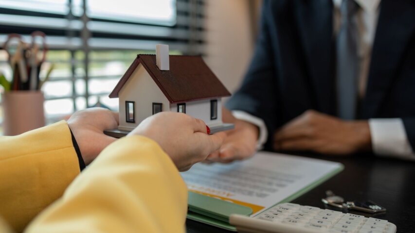 What’s the Difference Between Pre-Qualified and Pre-Approved?