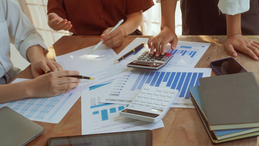 Can You Afford to Expand Your Business? 5 Numbers to Review First