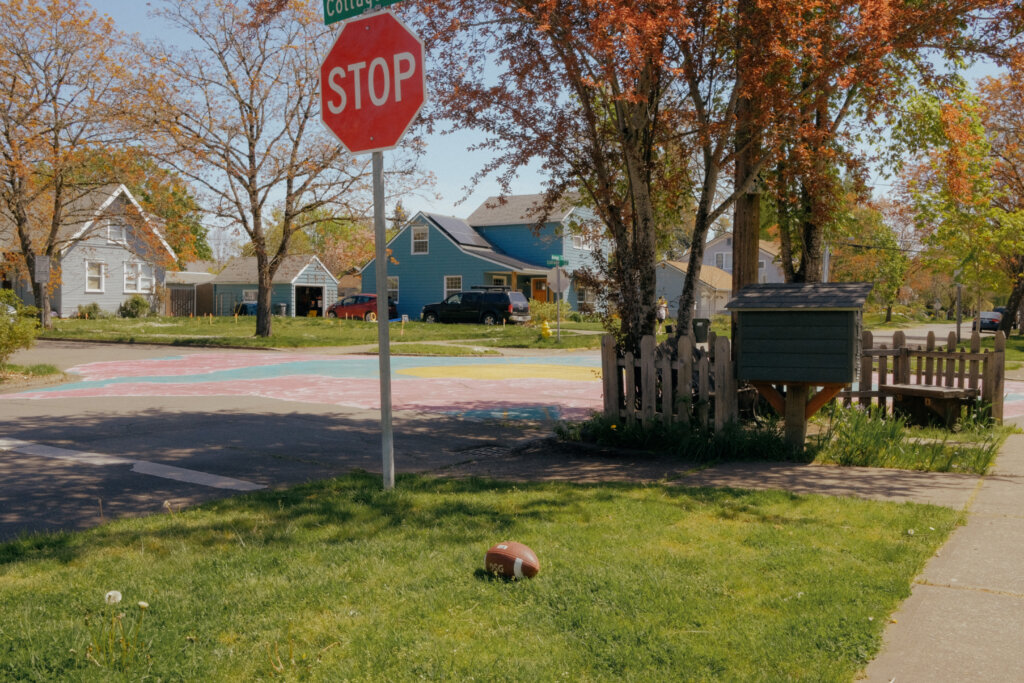 The intersection of Belmont and Cottage Streets NE (Grant Neighborhood)