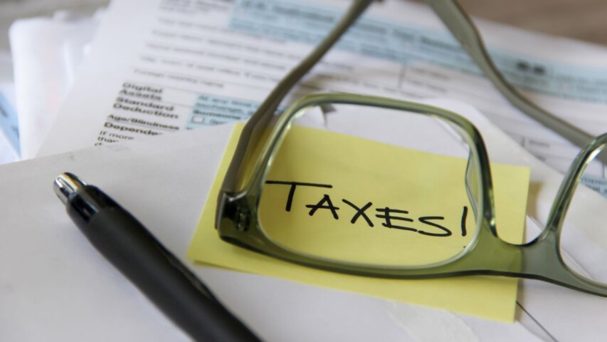 4 Important Tax Documents Small Business Owners Need to Keep Track Of