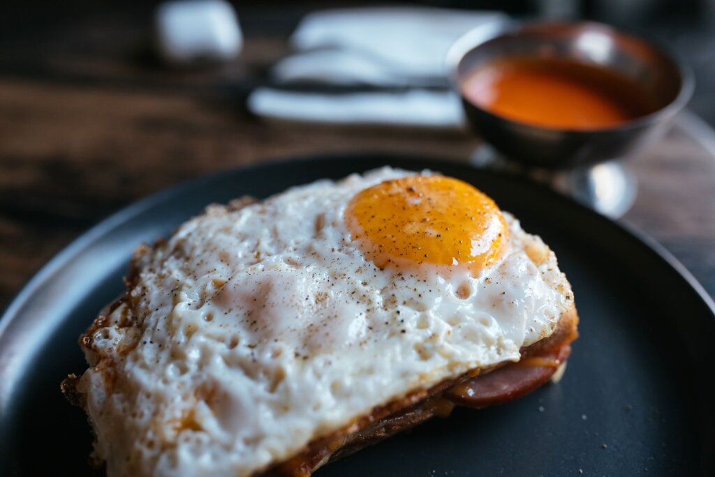fried egg toast