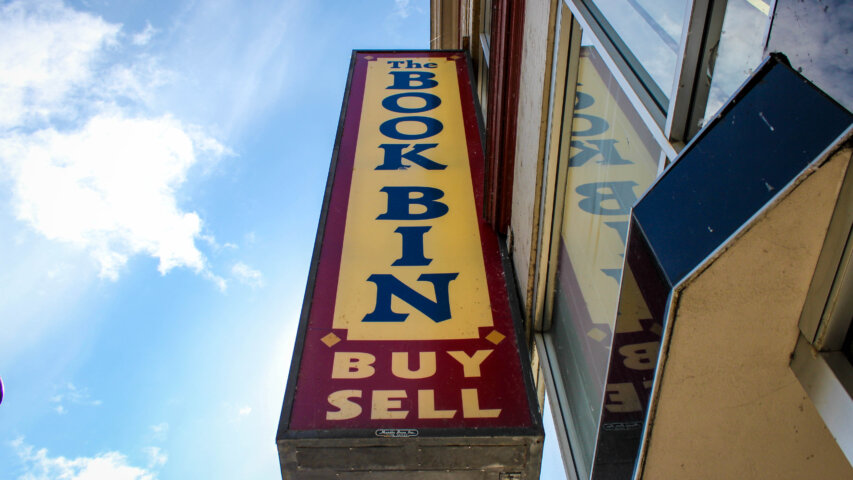 Find Your Next Read: Local Bookstores in Salem, Oregon