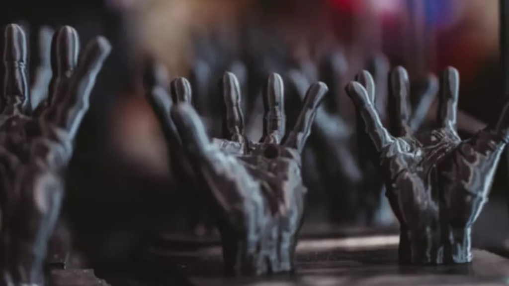 Market For The Strange: Until We're Ghosts!