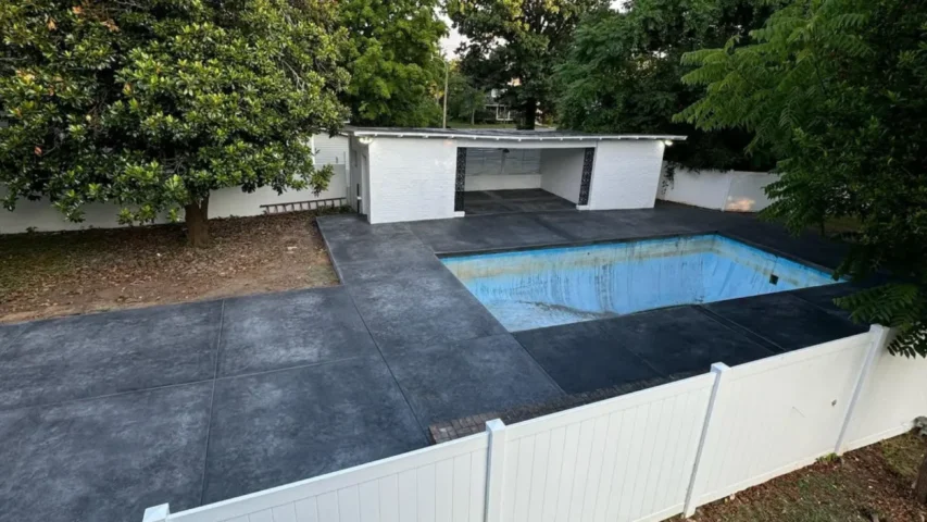 How Do Concrete Pool Deck Contractors Prevent Cracking Near Pool Coping Edges