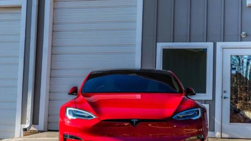 Is Ceramic Window Tint Worth The Higher Cost Compared With Dyed Tint