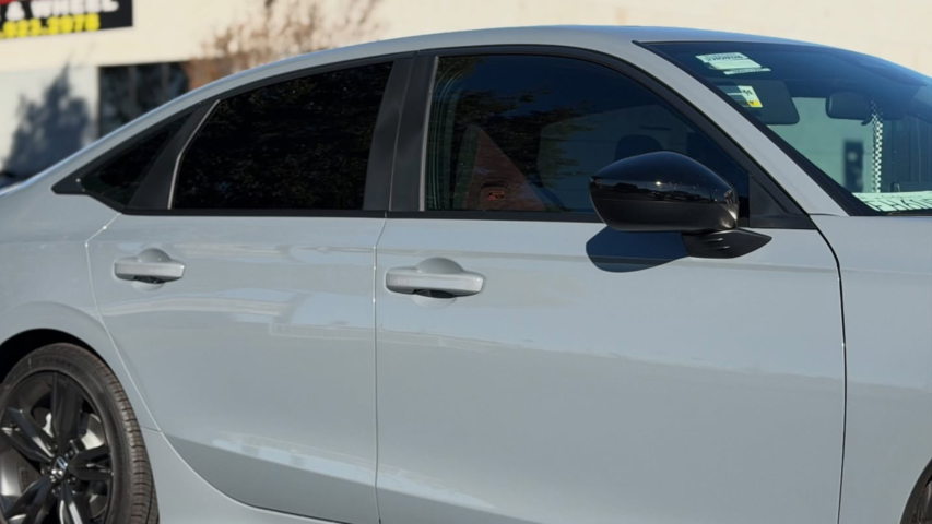 How Does Window Tinting Handle Heat Concentration Around Curved Glass